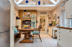 Photo 11- click for photo gallery